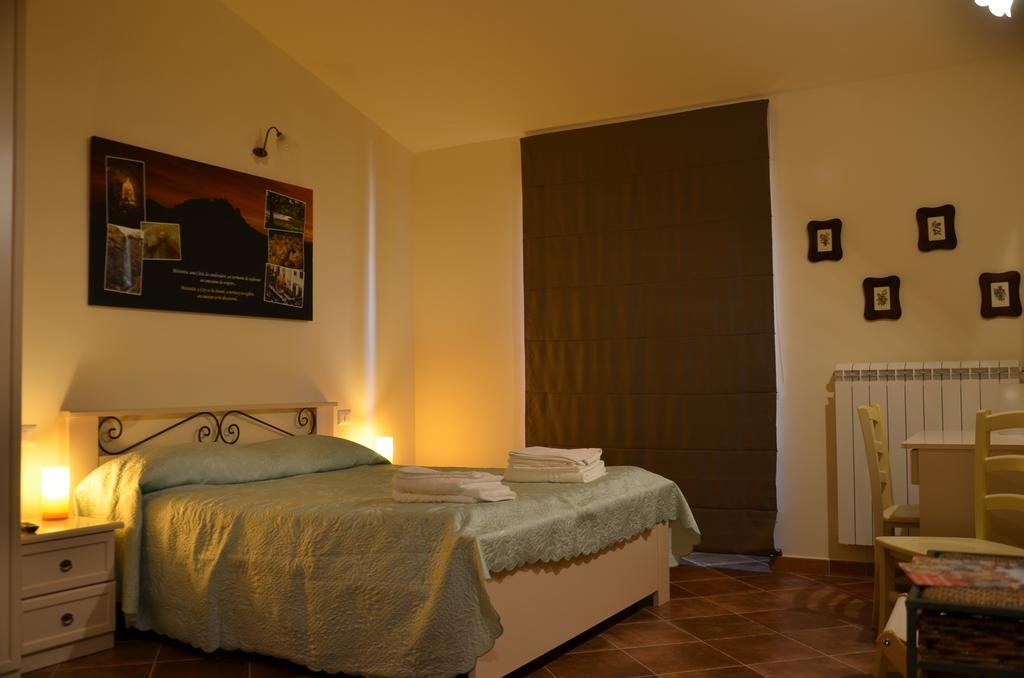 La Carretteria Guest House Mistretta Szoba fotó